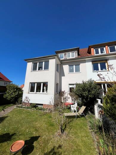 Mehrfamilienhaus zum Kauf als Kapitalanlage geeignet 589.000 € 8 Zimmer 220 m² 574 m² Grundstück Kniepervorstadt Stralsund 18435
