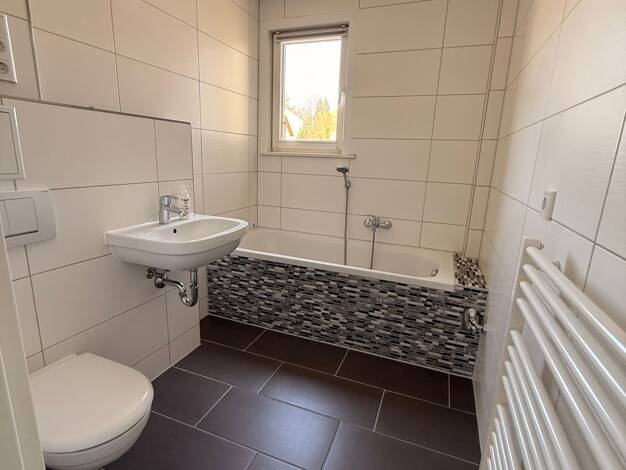 Wohnung zum Kauf 168.500 € 4 Zimmer 75 m² 1. Geschoss frei ab sofort Ilmenau 98693