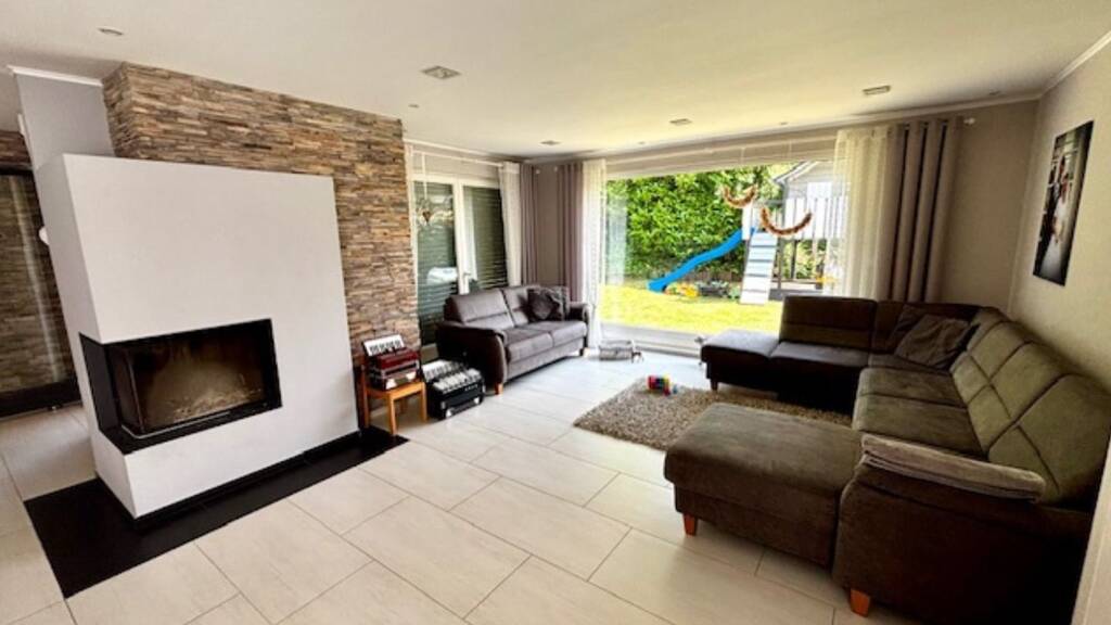 Einfamilienhaus zum Kauf 695.000 € 7 Zimmer 200 m² 700 m² Grundstück Monheim Monheim am Rhein 40789