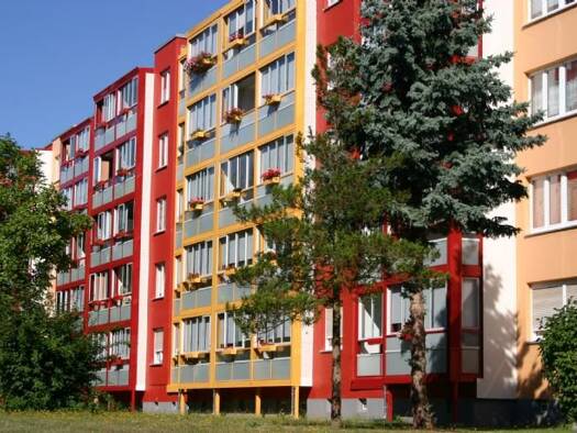 Wohnung zur Miete 275 € 2 Zimmer 50 m² frei ab sofort Robert-Schumann-Straße 25 Zeitz Zeitz 06712
