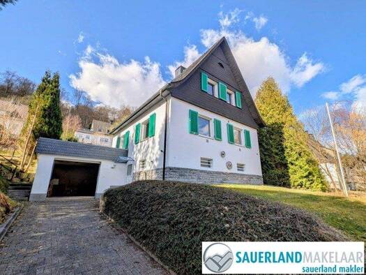 Einfamilienhaus zum Kauf 232.000 € 5 Zimmer 124 m² 1.162 m² Grundstück Brilon-Wald Brilon 59929