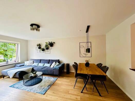 Wohnung zum Kauf provisionsfrei 349.000 € 3 Zimmer 94 m² Geschoss 1/4 Jahnstraße 62 Quickborn 25451