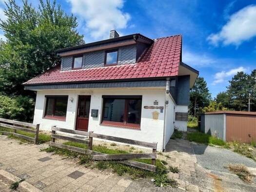 Mehrfamilienhaus zum Kauf 215.000 € 5 Zimmer 149 m² 850 m² Grundstück Neuengroden Wilhelmshaven 26386