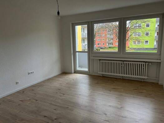 Wohnung zur Miete 550 € 3 Zimmer 72 m² 1. Geschoss Schleswiger Straße 4 Vorhalle Hagen 58089