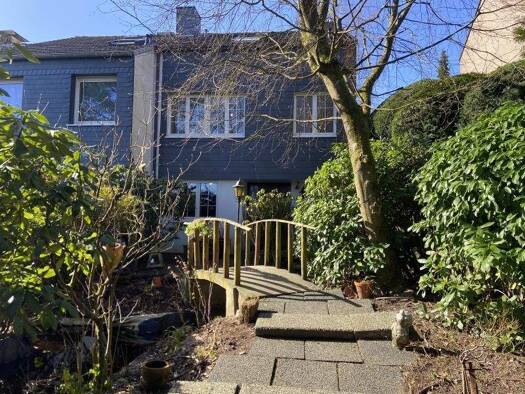 Reihenendhaus zum Kauf 598.000 € 5 Zimmer 159,5 m² 424,8 m² Grundstück frei ab sofort Bremthal Eppstein 65817