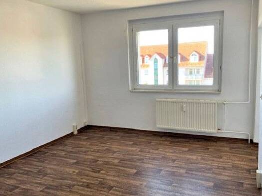 Wohnung zur Miete 166 € 1 Zimmer 25,1 m² 3. Geschoss frei ab 01.12.2025 Schöninger Straße 11 Oschersleben 39387
