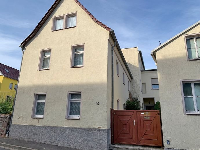 Einfamilienhaus zum Kauf 75.000 € 152 m²<br/>Wohnfläche 330 m²<br/>Grundstück Vorwerksgasse 9 Oschatz Oschatz 04758