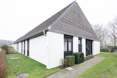 Doppelhaushälfte zum Kauf 309.000 € 4 Zimmer 120 m² 605 m² Grundstück frei ab sofort Oyten Oyten 28876