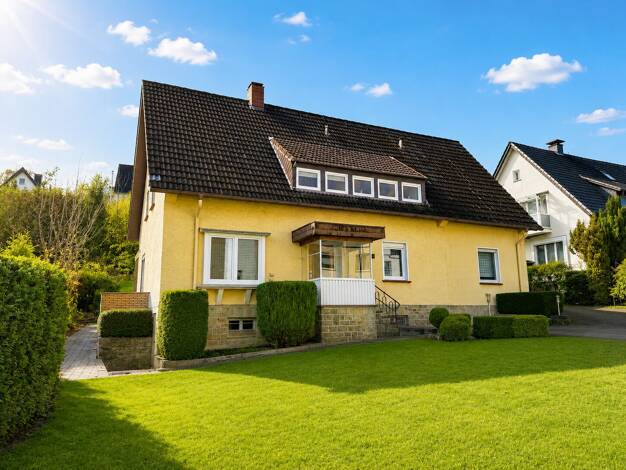 Einfamilienhaus zum Kauf 325.000 € 8 Zimmer 160 m² 1.002 m² Grundstück Berlebeck Detmold 32760