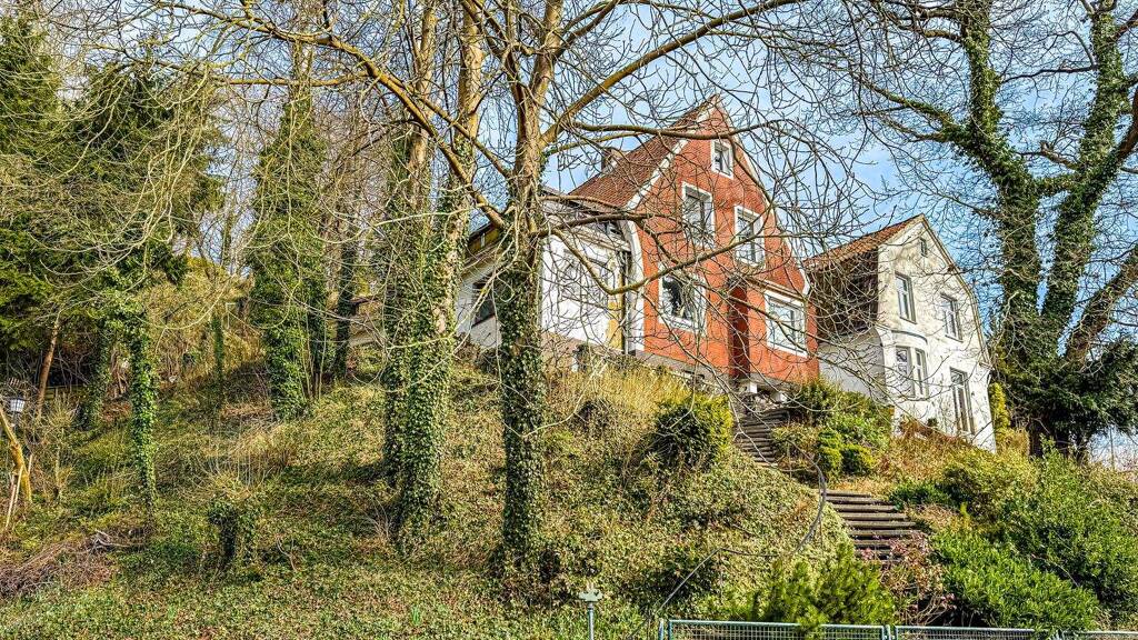 Einfamilienhaus zum Kauf 595.000 € 8 Zimmer 165 m² 1.188 m² Grundstück Neumühlen-Dietrichsdorf Kiel 24149