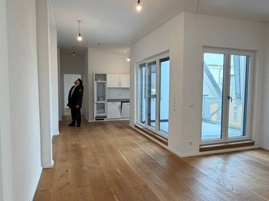 Terrassenwohnung zur Miete 1.690 € 2 Zimmer 67 m² Geschoss 5/5 frei ab sofort Prenzlauer Berg Pankow 10439