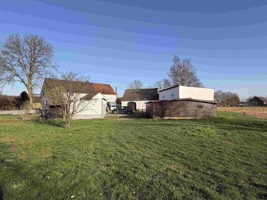 Bauernhaus zum Kauf 495.000 € 6 Zimmer 172 m² 2.673 m² Grundstück Kapellen-Mitte Moers 47447