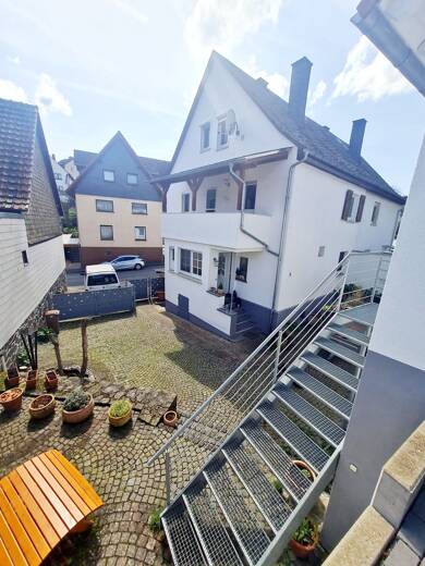 Doppelhaushälfte zum Kauf provisionsfrei 310.000 € 7 Zimmer 157 m² 320 m² Grundstück Wetzlar 35580