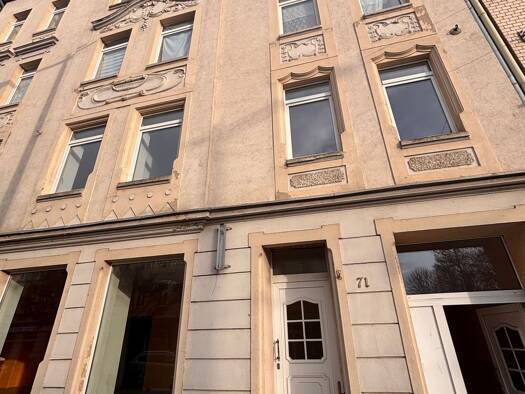Wohnung zur Miete 285 € 2 Zimmer 47 m² Geschoss 4/4 frei ab 01.11.2026 Reichsstraße 71 Innenstadt Gera 07545