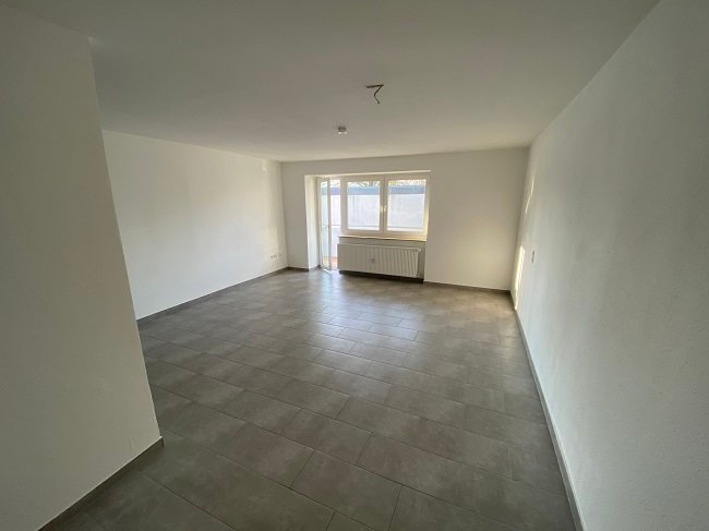 Wohnung zur Miete 365 € 1 Zimmer 42 m²<br/>Wohnfläche EG<br/>Geschoss ab sofort<br/>Verfügbarkeit Höxterstraße 30 Steinheim Steinheim 32839