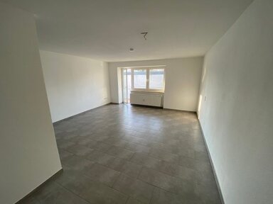 Wohnung zur Miete 365 € 1 Zimmer 42 m² EG frei ab sofort Höxterstraße 30 Steinheim Steinheim 32839