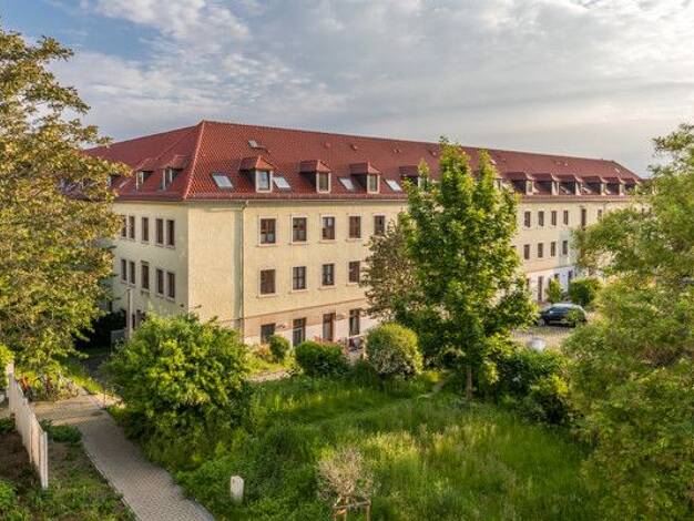 Studio zur Miete 464 € 1 Zimmer 54,2 m² frei ab 27.05.2026 August-Bebel-Str. 15C Strehlen Dresden 01219