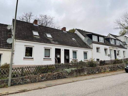 Reihenmittelhaus zum Kauf 360.000 € 4 Zimmer 80 m² 300 m² Grundstück Billstedter Mühlenweg Billstedt Mitte 22117