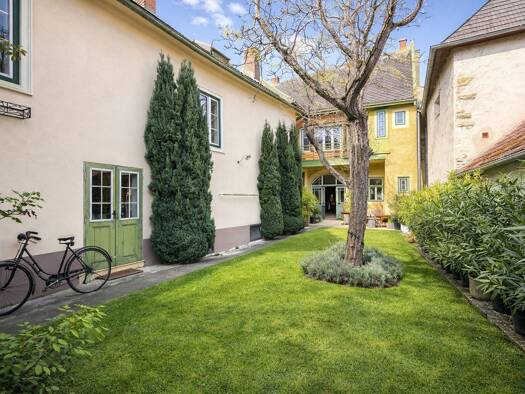 Haus zum Kauf 799.000 € 340 m² 410 m² Grundstück Schrannenplatz Gumpoldskirchen 2352