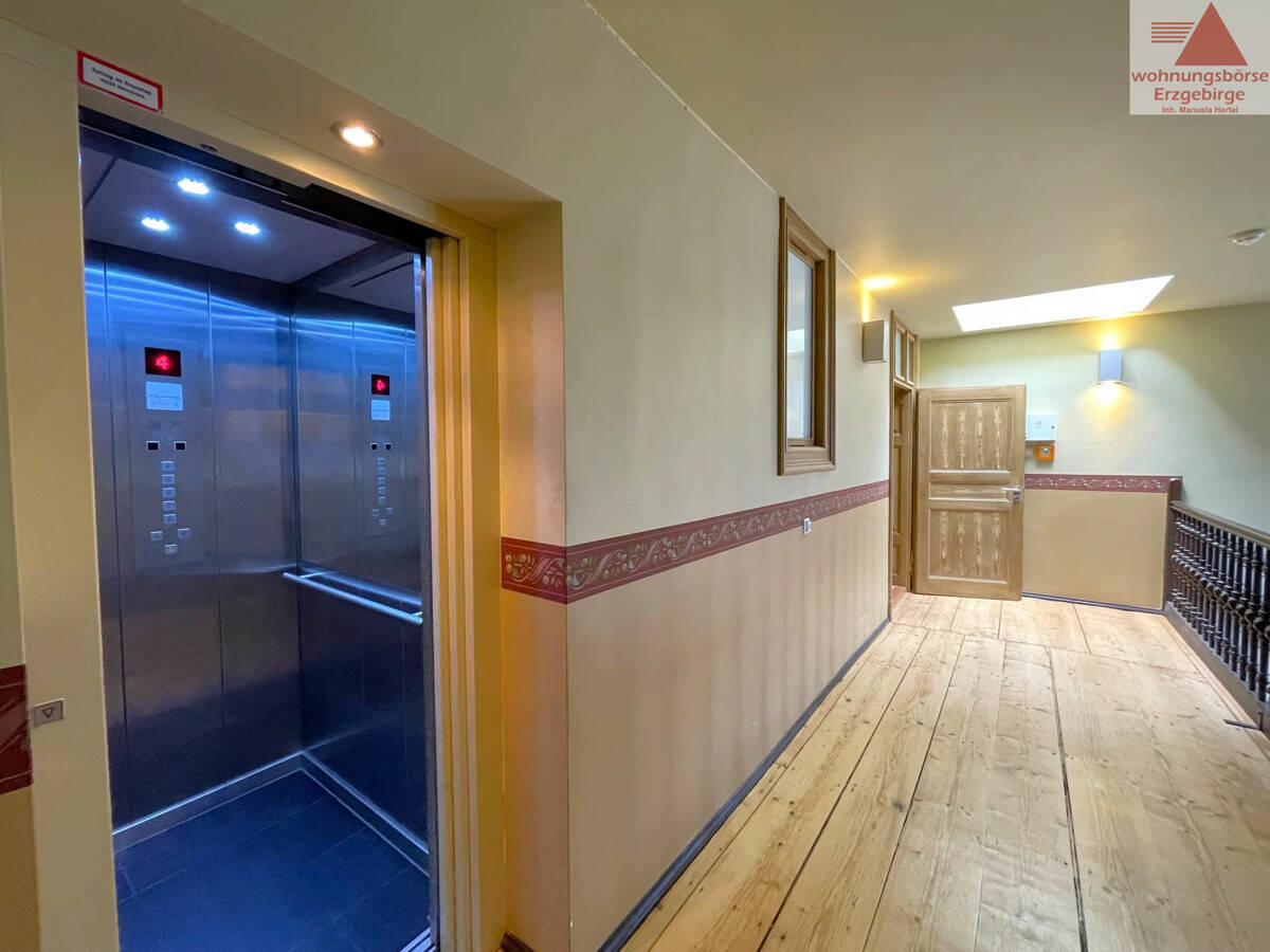 Property thumbnail 12