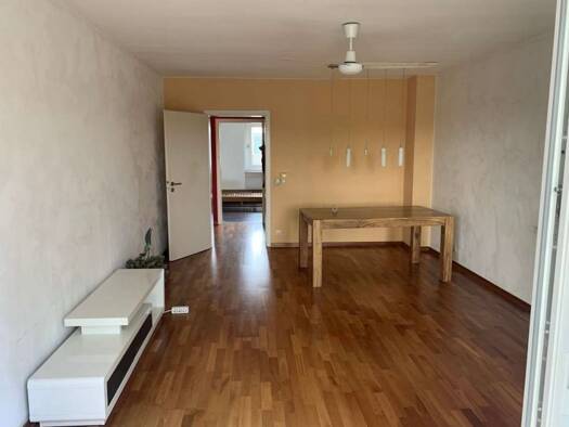 Wohnung zur Miete 1.200 € 2 Zimmer 62 m² Geschoss 2/3 frei ab 01.03.2026 Bilderstöckchen Köln 50739