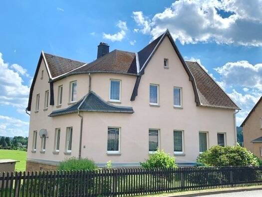 Mehrfamilienhaus zum Kauf 230.000 € 8 Zimmer 213 m² 1.419 m² Grundstück frei ab sofort Rebesgrün Auerbach 08209