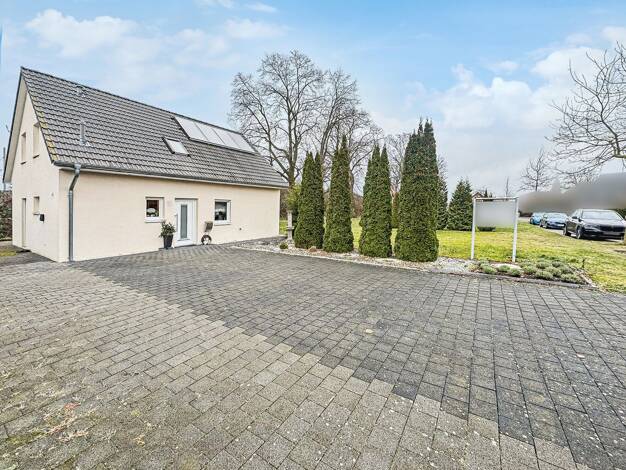 Praxis zum Kauf 310.000 € 5 Zimmer Harsum Harsum 31177