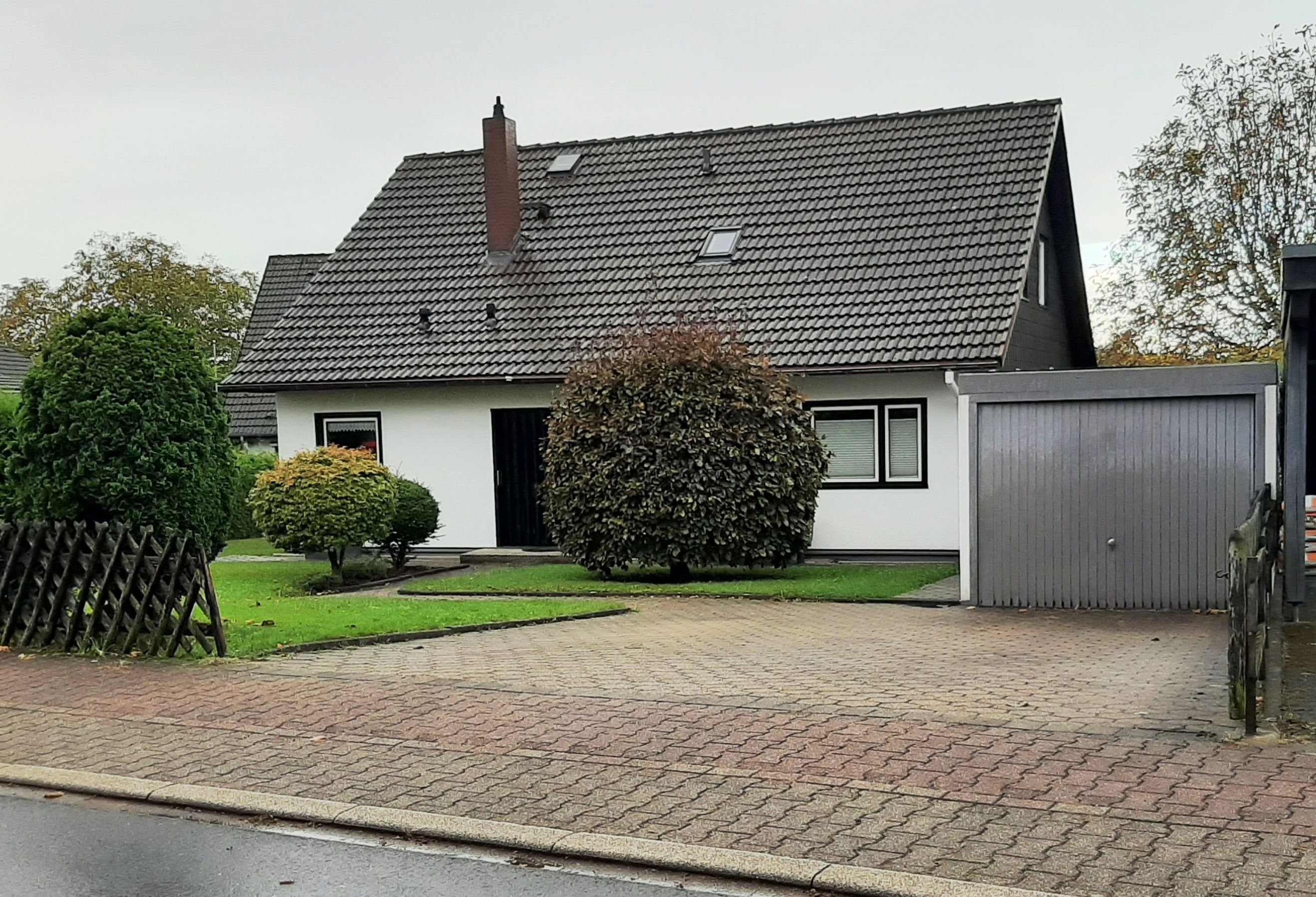 Einfamilienhaus zum Kauf 320.000 € 7 Zimmer 165 m²<br/>Wohnfläche 605 m²<br/>Grundstück Sümmern - Nord Iserlohn 58640