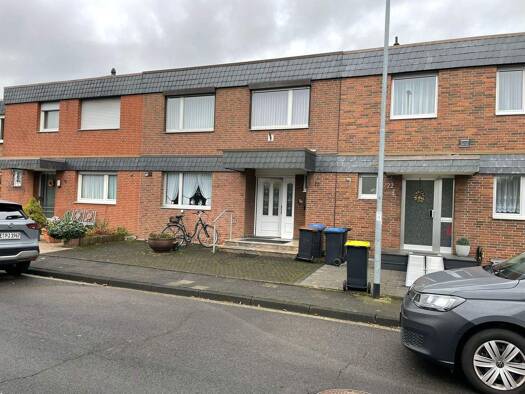 Reihenmittelhaus zum Kauf 309.000 € 4 Zimmer 117 m² 207 m² Grundstück frei ab sofort Xantener Straße 20 Kaarst-Nord Kaarst 41564