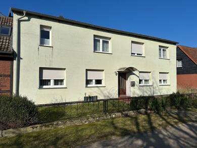 Einfamilienhaus zum Kauf 68.000 € 8 Zimmer 190 m² 4.819 m² Grundstück frei ab sofort Lüge 33 Lüge Arendsee (Altmark) 39619
