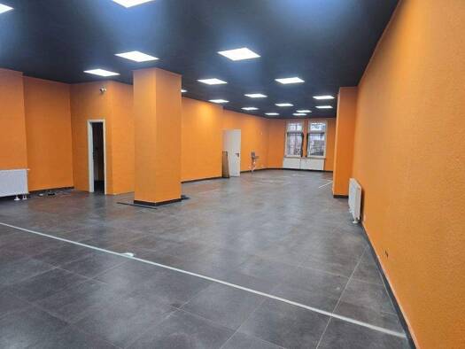 Büro zur Miete 1.600 € 1 Zimmer 220 m² Bürofläche Bergstr 4 Osterfeld-West Oberhausen 46117