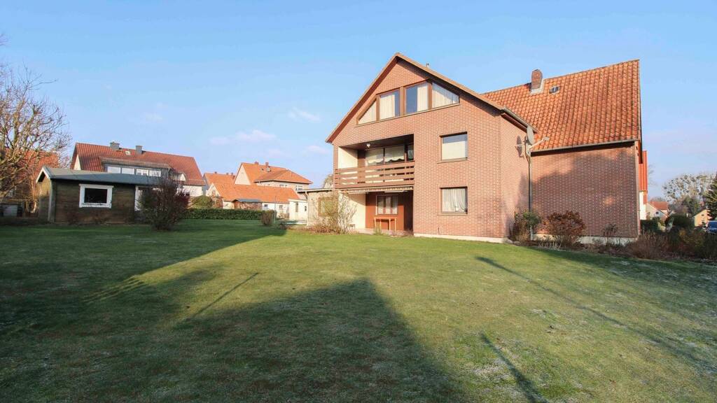 Einfamilienhaus zum Kauf 219.000 € 13 Zimmer 243,2 m² 997,2 m² Grundstück Hachmühlen Bad Münder am Deister 31848