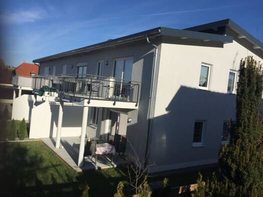 Wohnung zur Miete 760 € 3 Zimmer 77,2 m² Geschoss 1/2 frei ab 15.10.2026 Weichshofen Mengkofen 84152