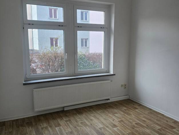 Wohnung zur Miete 275 € 2 Zimmer 49,5 m² Geschoss EG/4 frei ab 01.03.2026 Hohe Straße 1 Werdau 08412