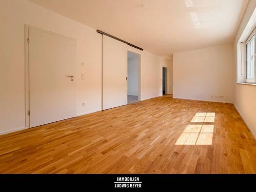 Wohnung zur Miete 1.120 € 3 Zimmer 72 m² Ingolstadt Ingolstadt 85049