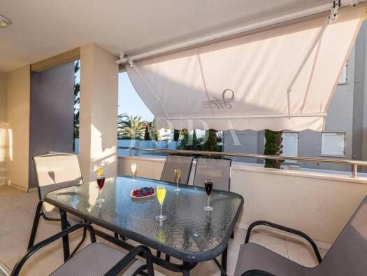 Wohnung zum Kauf 375.000 € 3 Zimmer 77 m² Novalja