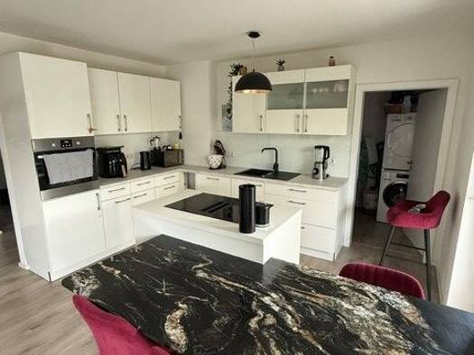 Wohnung zur Miete 1.750 € 4 Zimmer 116,3 m² frei ab 01.10.2026 Kirschenstraße 2 Weinheim 69469