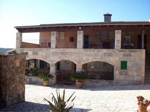 Villa zum Kauf 2.500.000 € 10 Zimmer 1.000 m² 25.000 m² Grundstück Manacor 07687