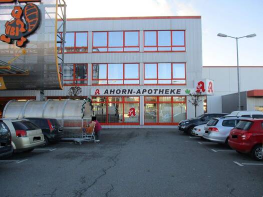 Ladenfläche zur Miete 220 m² Verkaufsfläche teilbar ab 107 m² Meerane 08393