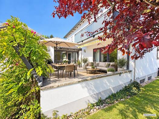 Einfamilienhaus zum Kauf 799.000 € 9 Zimmer 215,3 m² 677 m² Grundstück West Landshut 84030