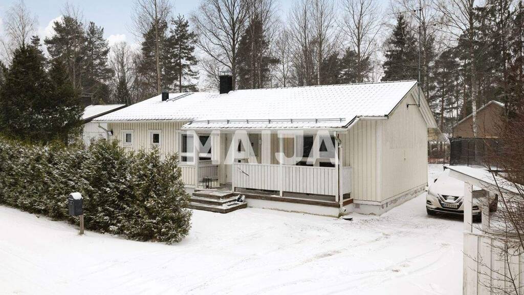 Einfamilienhaus zum Kauf 298.000 € 4 Zimmer 104 m² 1.276 m² Grundstück Alajuoksu 6 Espoo 02920