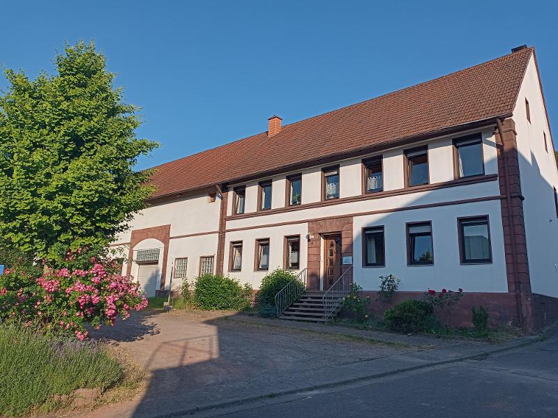 Mehrfamilienhaus zum Kauf 255.000 € 7 Zimmer 186 m²<br/>Wohnfläche 1.740 m²<br/>Grundstück Bedesbach 66885