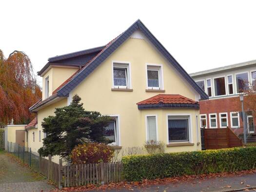 Mehrfamilienhaus zum Kauf 325.000 € 4 Zimmer 105 m² 356 m² Grundstück Kreyenbrück Oldenburg 26133