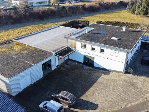Gewerbeobjekt zum Kauf als Kapitalanlage geeignet 1.150.000 € 900 m² 2.096 m² Grundstück Frommern Balingen 72336