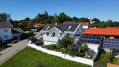 Haus zum Kauf 10 Zimmer 350 m² 738 m² Grundstück Haigerloh Heldenstein 84431