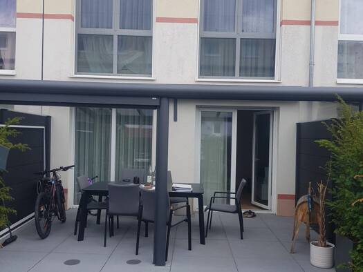 Reihenmittelhaus zum Kauf 640.000 € 1 Zimmer 137 m² frei ab 01.09.2026 Feucht Feucht 90537