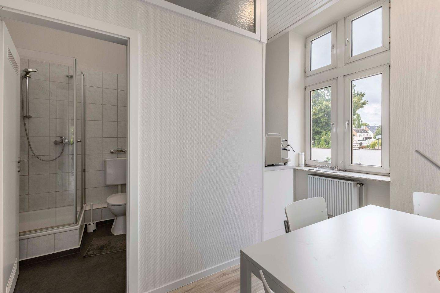 Trier-City: Charmantes 1 ZKB - Appartment mit ca. 40 m² WFL und Einbauküche in zentraler Lage – Trier – Vorschaubild 6