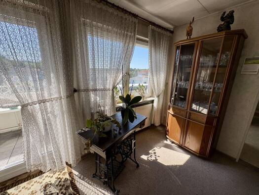 Wohnung zum Kauf 179.000 € 3,5 Zimmer 98 m² 3. Geschoss Stetten Hechingen 72379
