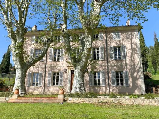 Einfamilienhaus zum Kauf 1.250.000 € 14 Zimmer 433 m² 5.250 m² Grundstück AUPS 83630