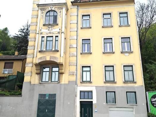 Mehrfamilienhaus zum Kauf als Kapitalanlage geeignet 1.498.000 € 673 m² 514 m² Grundstück Döbling 1190